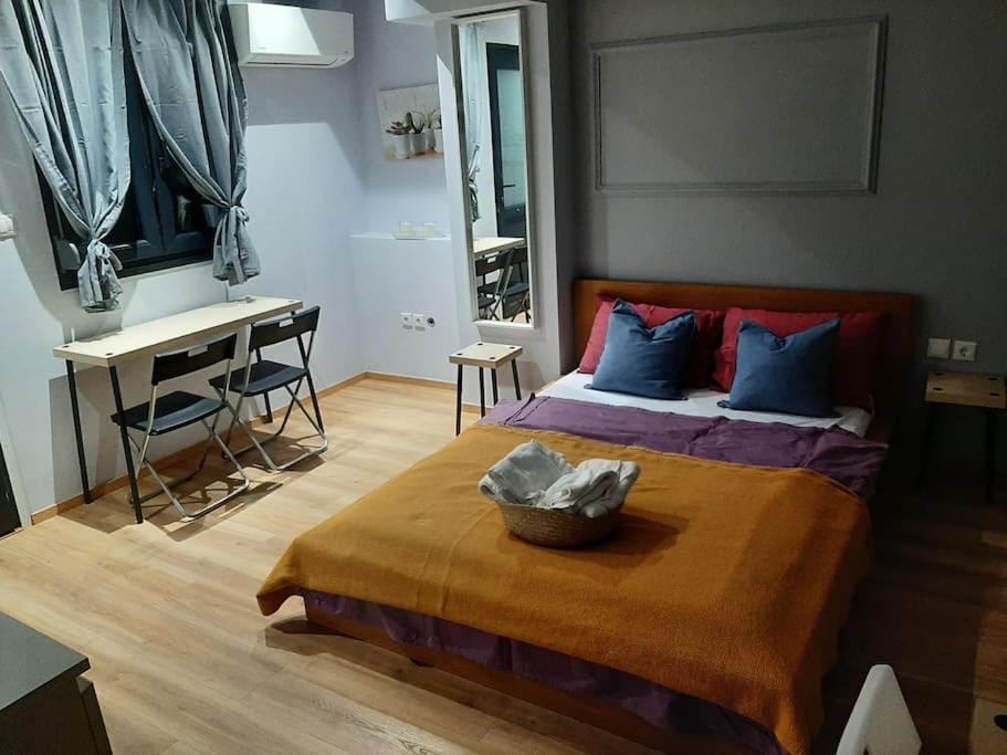 Ανετο Στουντιο Στην Πυλαια Με Ευκολο Παρκιγκ Tesalonika Bagian luar foto